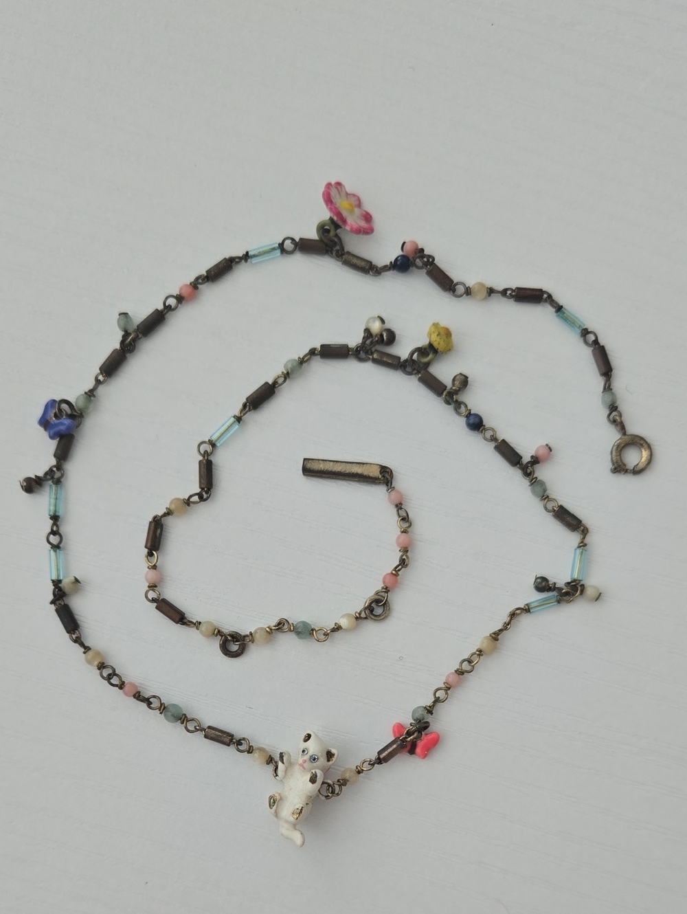 Les Nereides White Cat Necklace